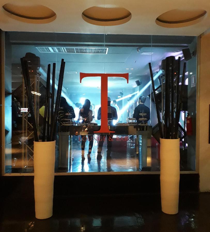 Hotel Trinitarias Suites Barquisimeto Bagian luar foto