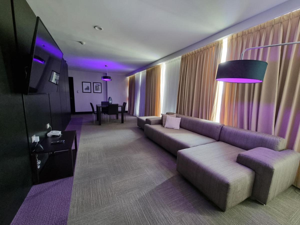 Hotel Trinitarias Suites Barquisimeto Bagian luar foto